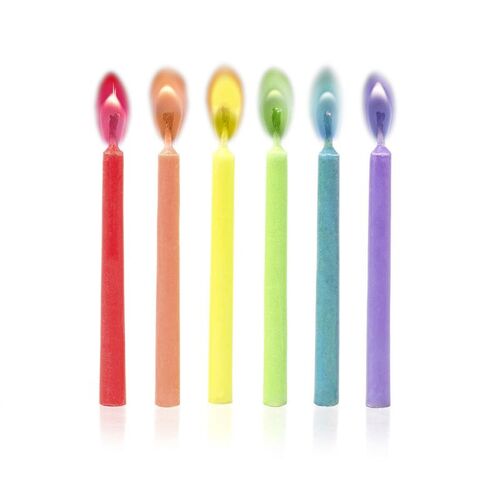 Κεράκια με χρωματιστή φλόγα σετ 12 τεμ | Αστεία Δώρα στο Gadget Box